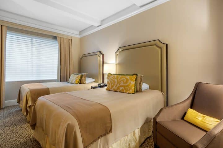 Room 50 of 124